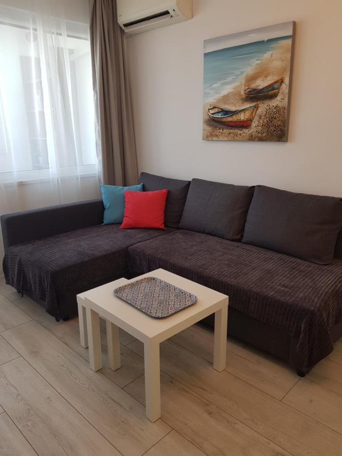 Apartment Neptun Varna Exteriör bild